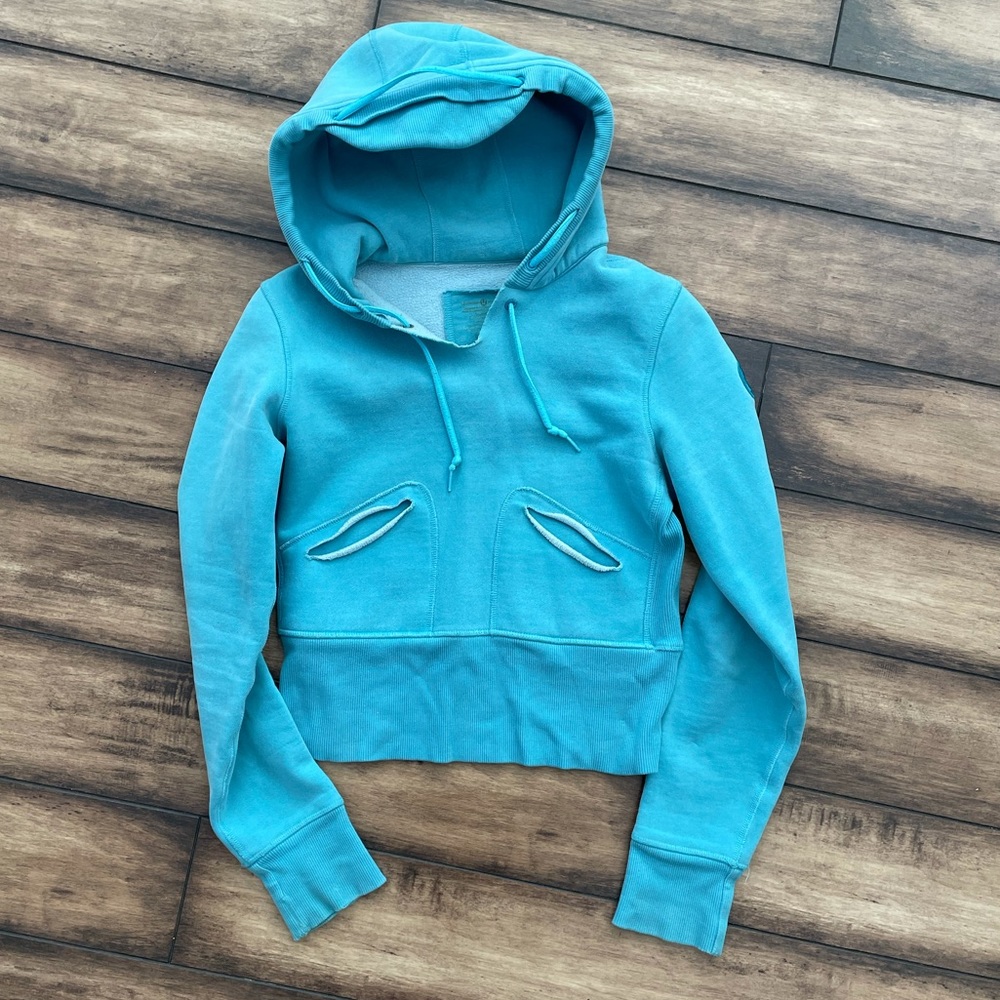 Lululemon Vintage RARE Cropped Hoodie